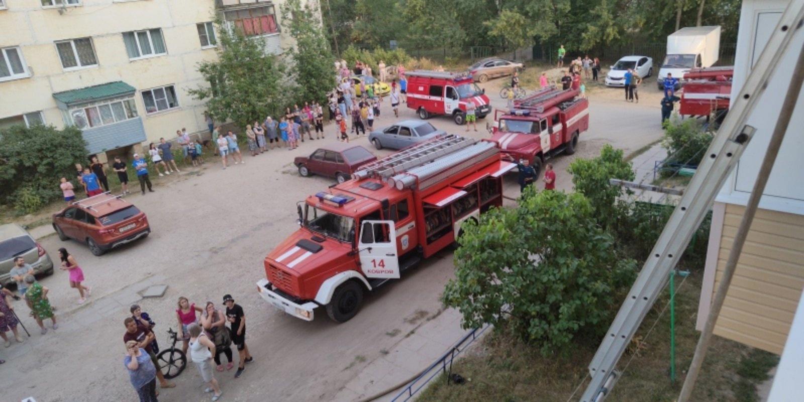 20 человек эвакуировано при пожаре в Коврове
