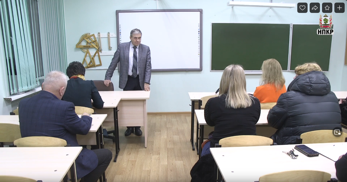 Вячеслав Скороходов провел встречу с родительской общественностью Мелеховской школы номер 2