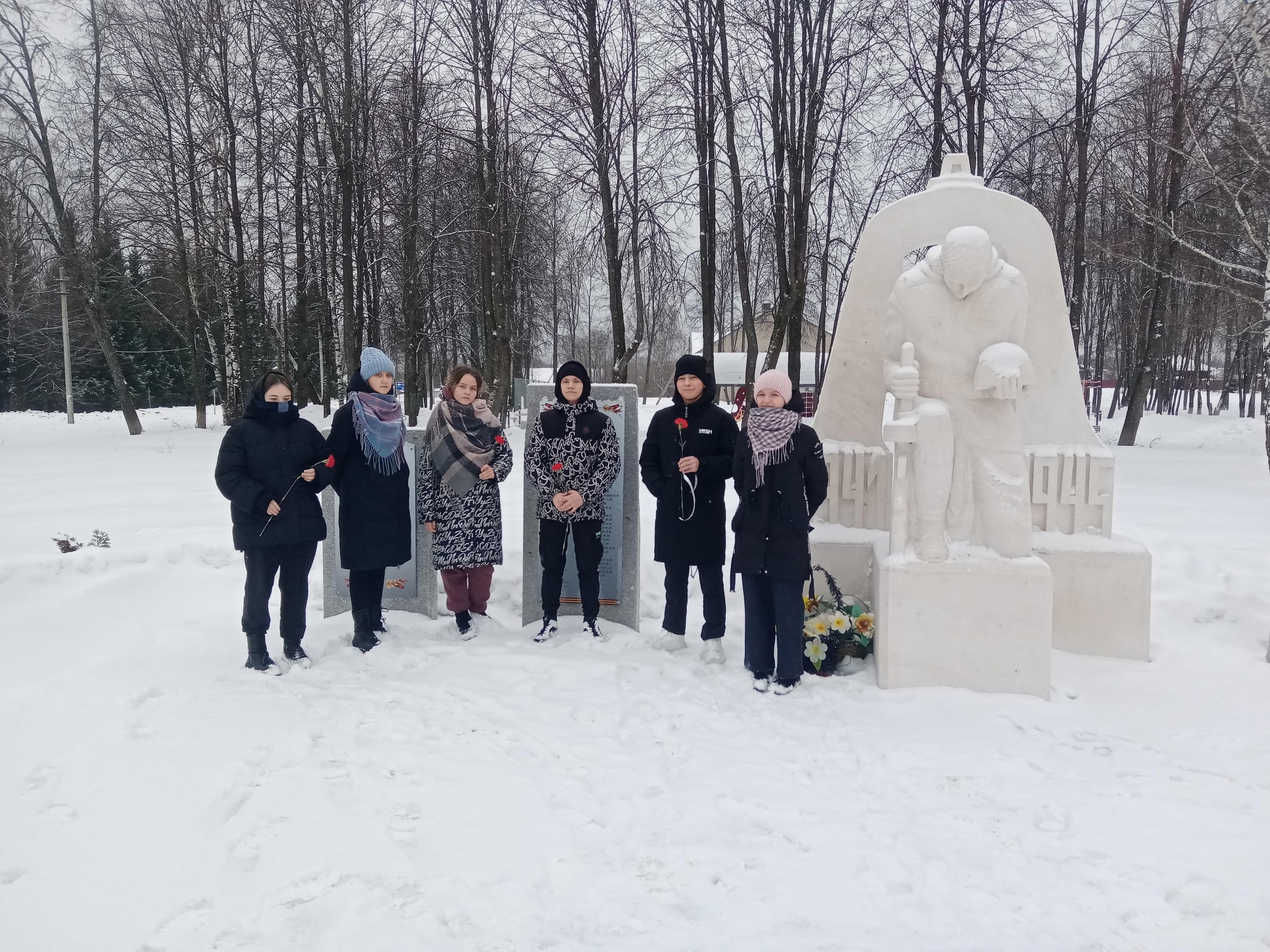 2 февраля советскими войсками была одержана победа в Сталинградской битве