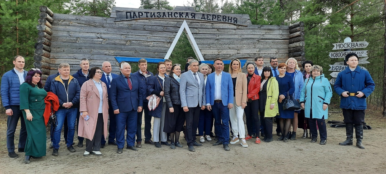 Заехали на танкодром воинской части в пос. Пакино