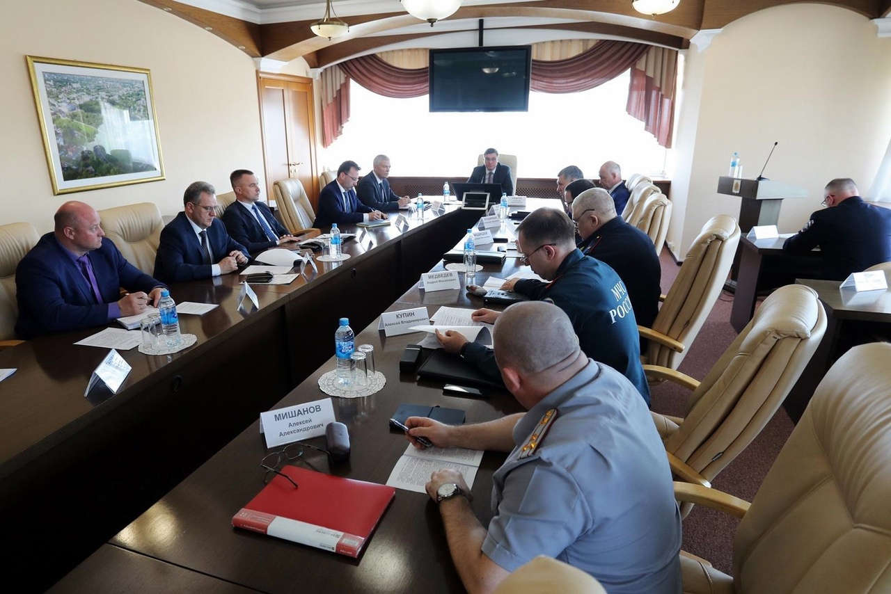 Антитеррористическая комиссия Владимирской области наметила меры обеспечения безопасности в период майских праздников