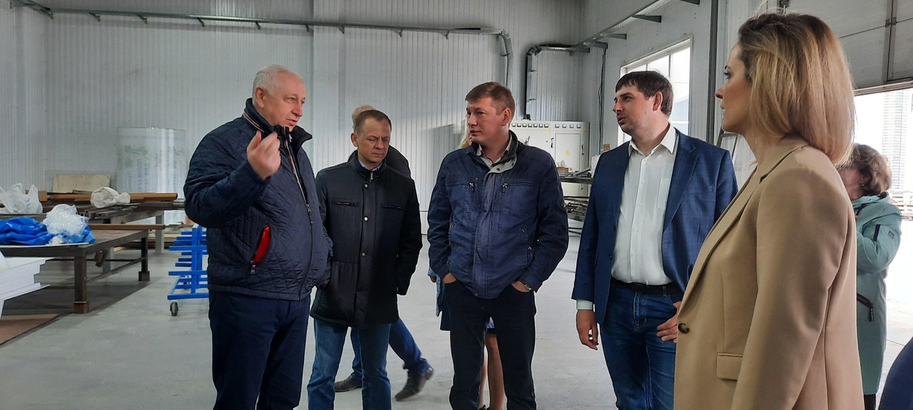 производство акриловой продукции «Радомир».