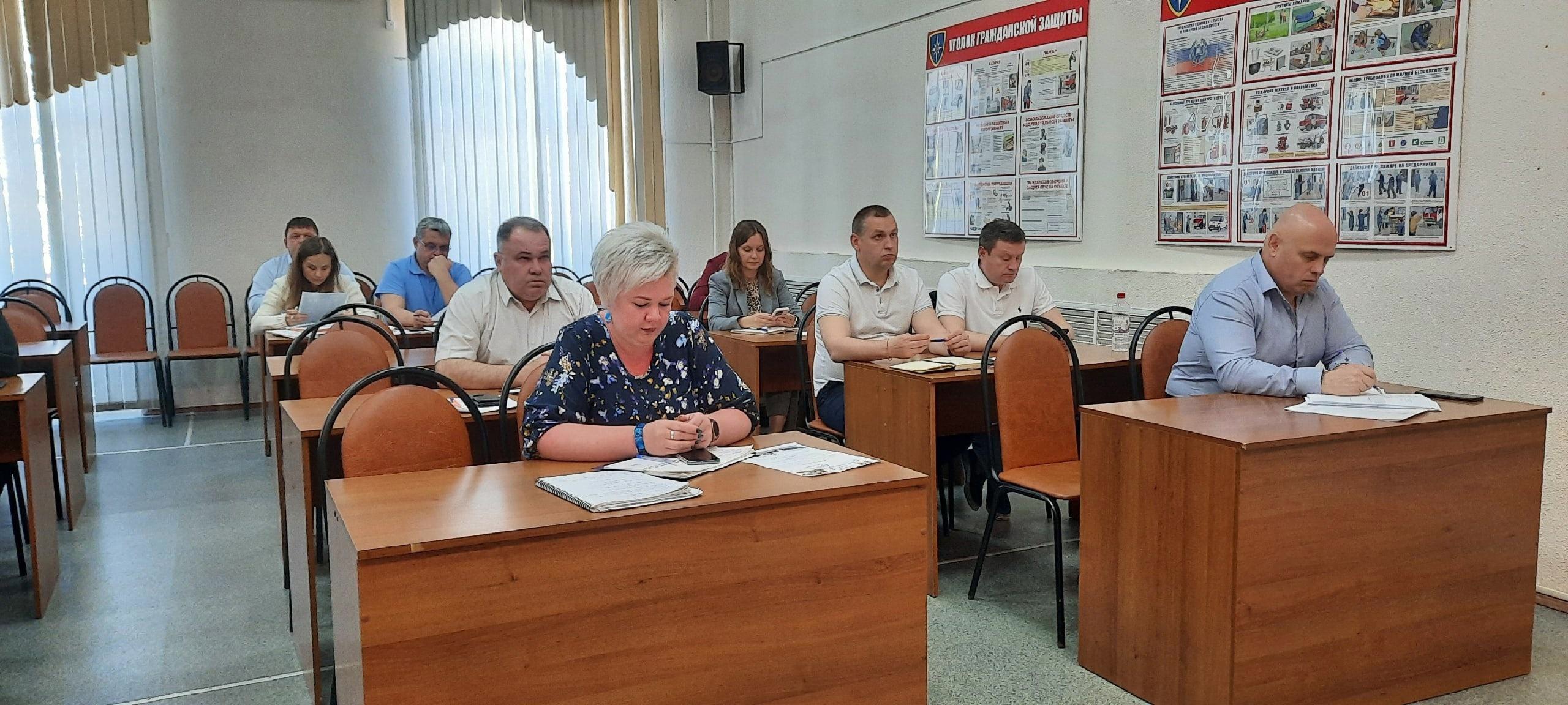 Вячеслав Скороходов провел еженедельное оперативное совещание
